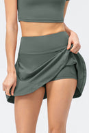 Jupe active taille haute à large ceinture