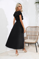Robe midi nouée à volants et col en V
