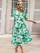 Robe à manches courtes et surplis imprimé froncé