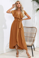 Robe midi nouée à volants et col en V