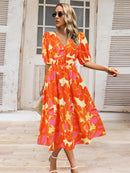 Robe à manches courtes et surplis imprimé froncé