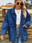 Chaqueta vaquera con hombros caídos y bolsillos