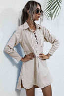 Robe chemise à col lacé