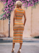 Robe mi-longue rayée à col rond et sans manches