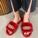Pantuflas peludas para mujer con detalle de flores de cristal