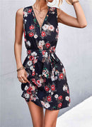 Robe imprimée sans manches avec ceinture et fermeture éclair