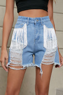 Short en denim usé avec franges et poches