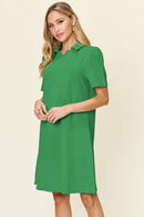 Robe à manches courtes et col à texture pleine taille Double Take