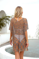 Cubrir media manga con cuello en V calado