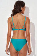 Ensemble de bain sans manches à encolure dégagée