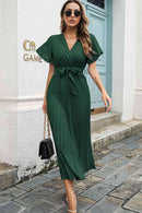 Robe mi-longue à surplis et ceinture à manches flottantes