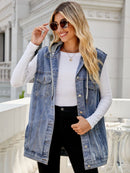 Top vaquero sin mangas con capucha y cordón con bolsillos