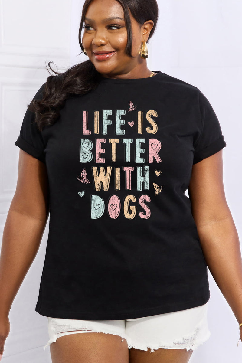 Camiseta de algodón con estampado de perros "La vida es mejor con perros" de tamaño completo de Simply Love