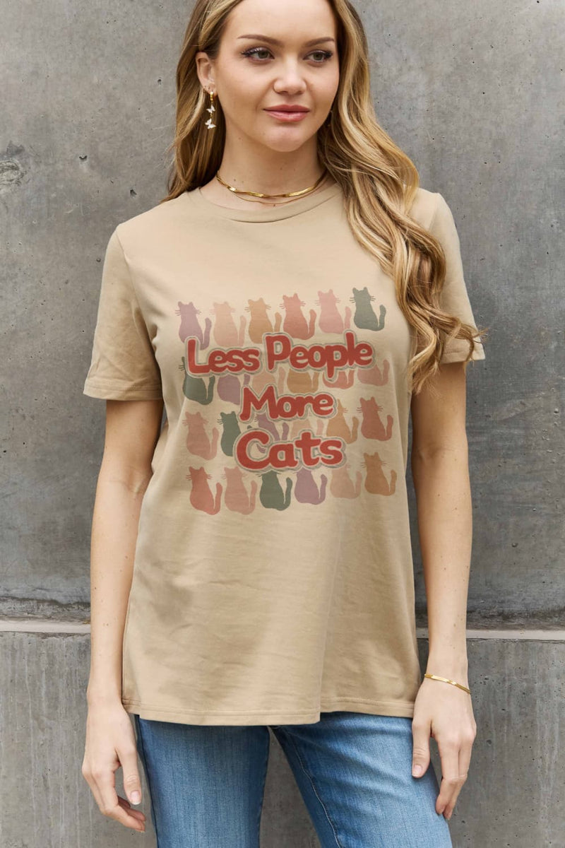 Simply Love Pleine Taille MOINS DE GENS PLUS DE CHATS T-shirt en coton graphique