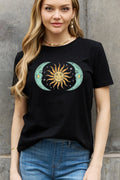 Camiseta de algodón con estampado de sol y luna de tamaño completo de Simply Love