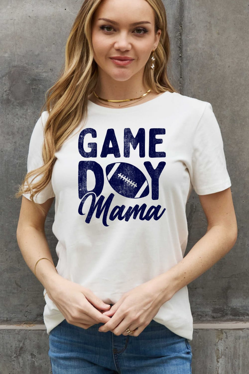 Camiseta de algodón con gráfico GAMEDAY MAMA de tamaño completo de Simply Love