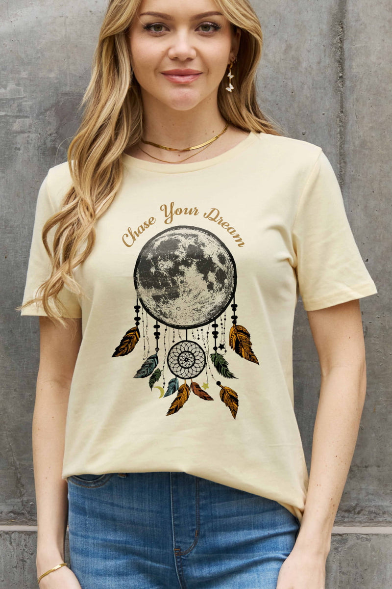 Simply Love T-shirt en coton graphique CHASE YOUR DREAM pleine taille