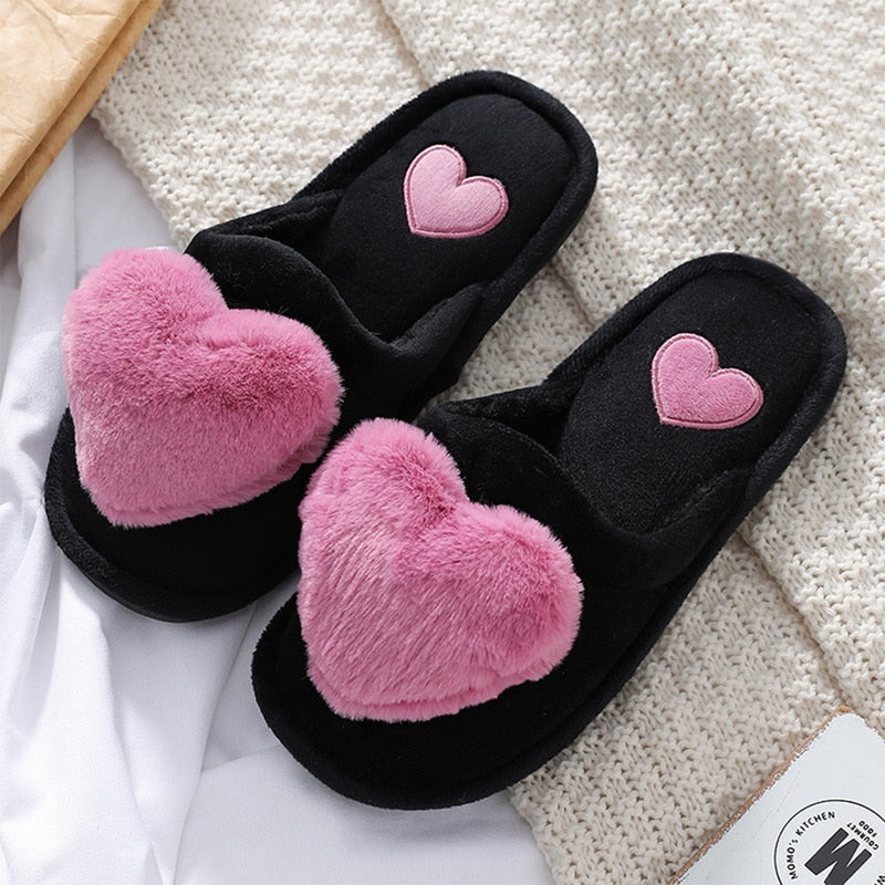 Women's Furry Heart Shaped Non-Slip Slippers