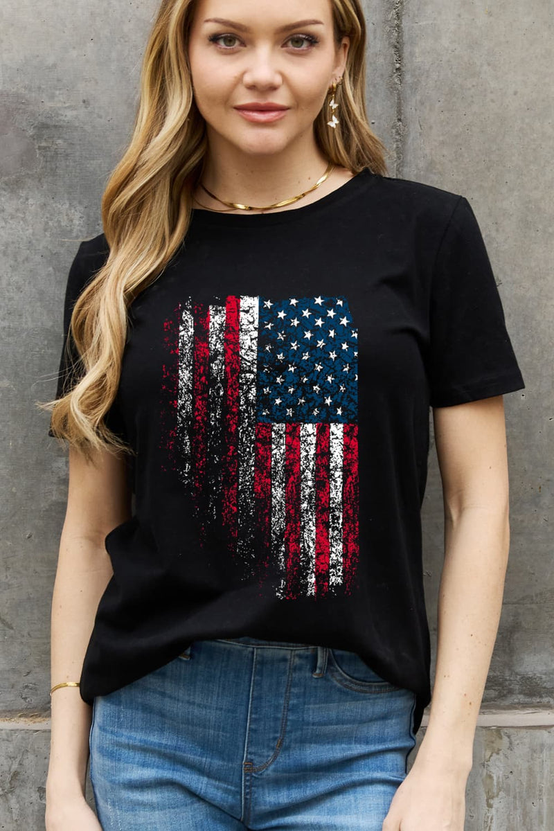 Camiseta de algodón con estampado de bandera estadounidense de tamaño completo de Simply Love