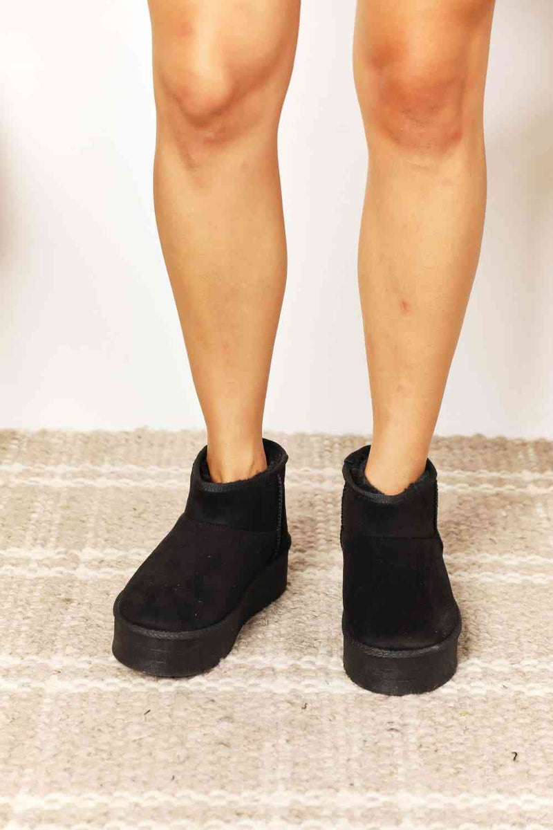 Legend Mini bottes à plateforme épaisse doublées en polaire pour femme