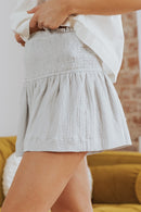 Short jupe-culotte à taille smockée