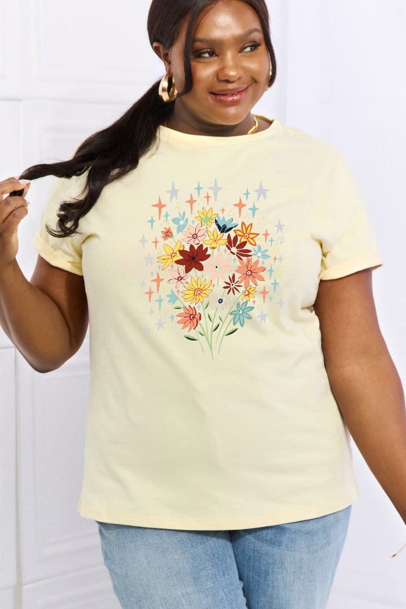 T-shirt en coton à motif floral pleine grandeur Simply Love