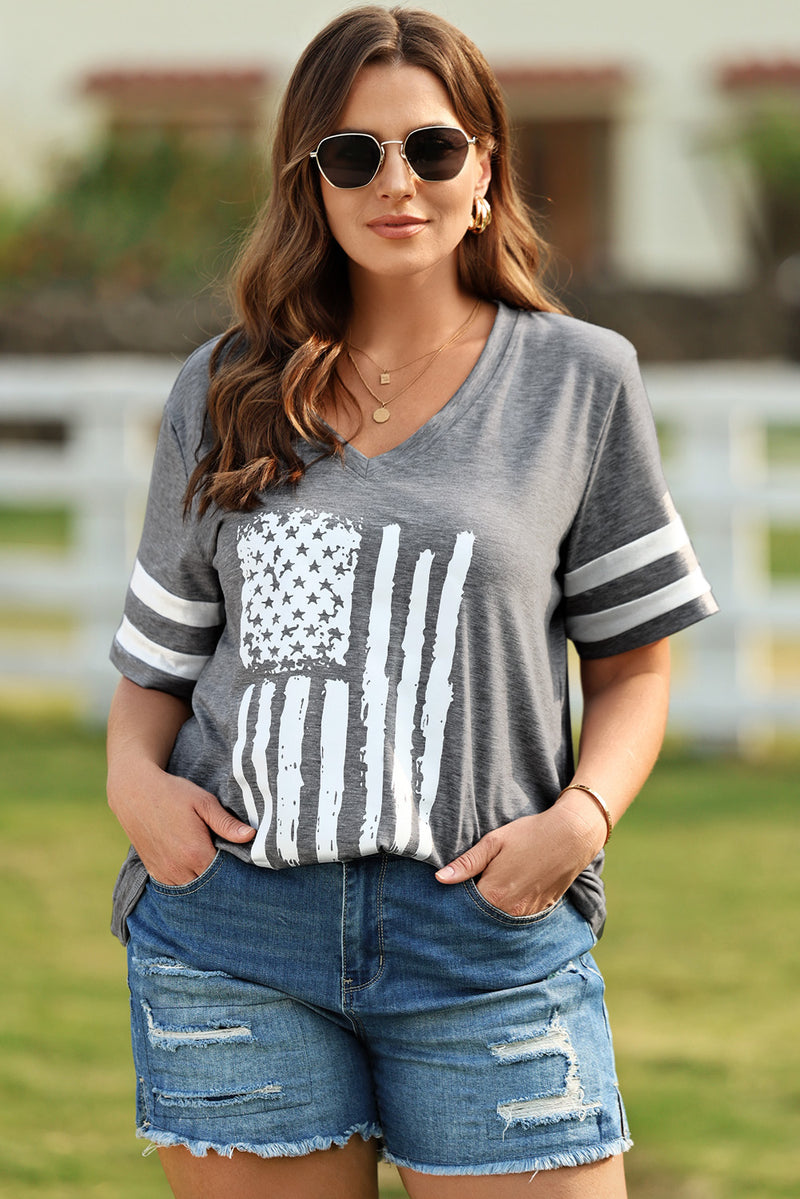 T-shirt à col en V avec motif drapeau américain de grande taille